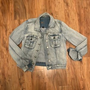 Kut from the Kloth Callie Denim Jacket Light Wash